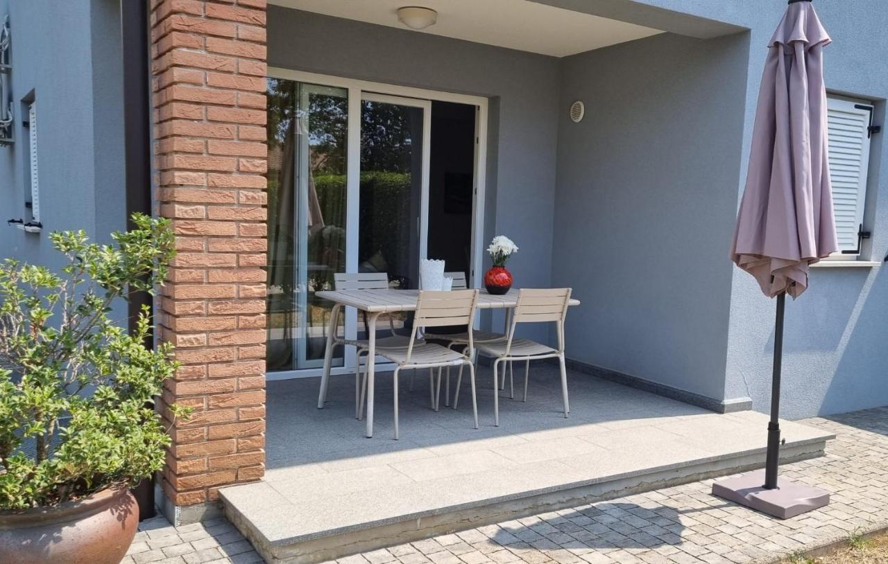 Appartement Casa Emma With Pool Poreč