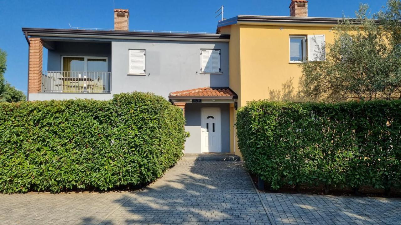 Apartment Casa Emma With Pool Porec